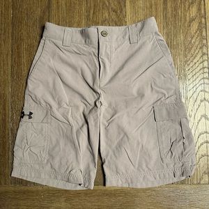 Under Armour Gray Youth Medium Adjustable Waist Shorts